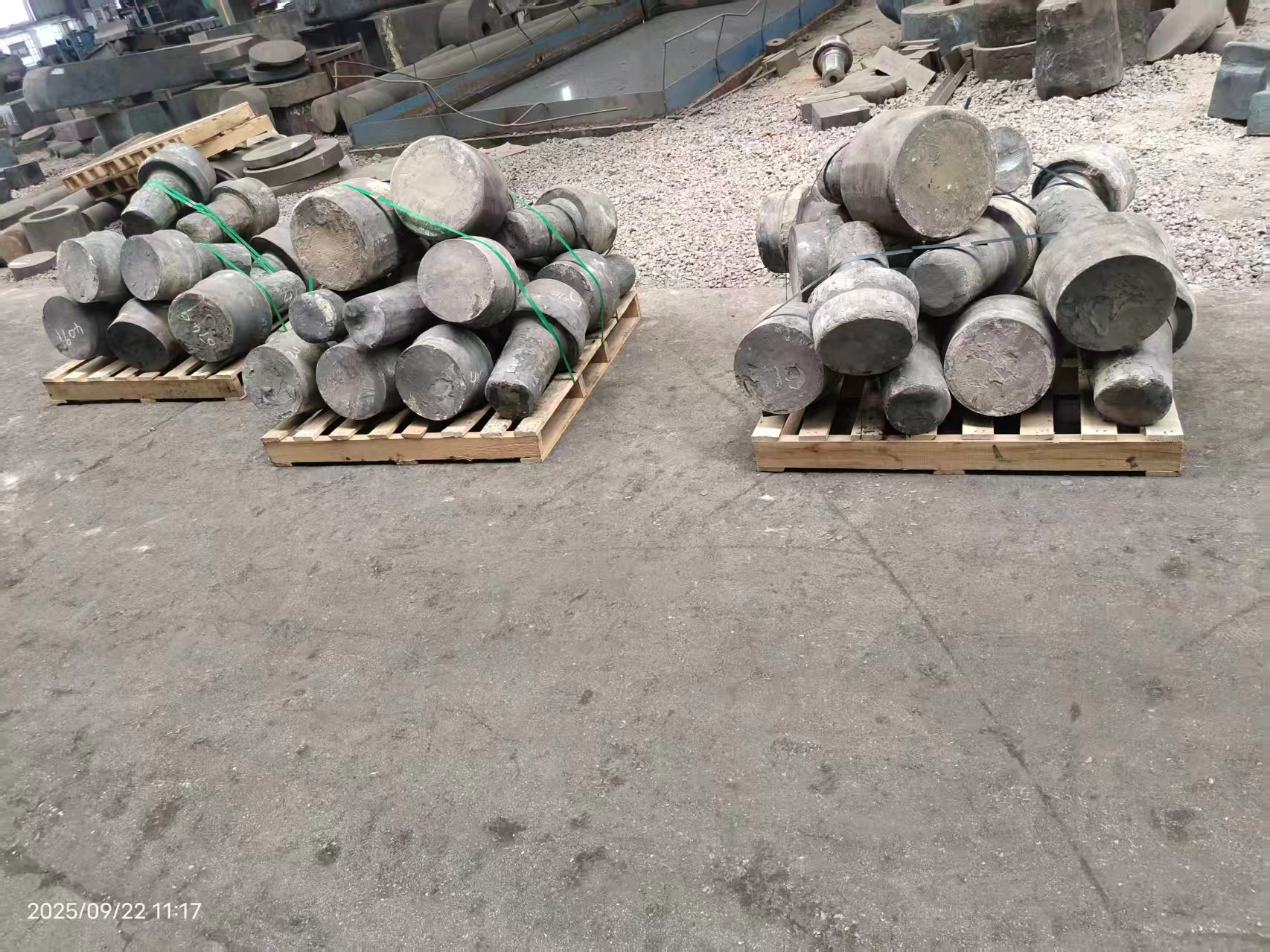 Ealaín na Mílte Casúr: Bunús agus Forbairt na Gaibhnithe. Ealaín na Mílte Casúr: Bunús agus Forbairt na Gaibhnithe.